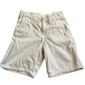 Zara girls shorts white/cream
Size 6